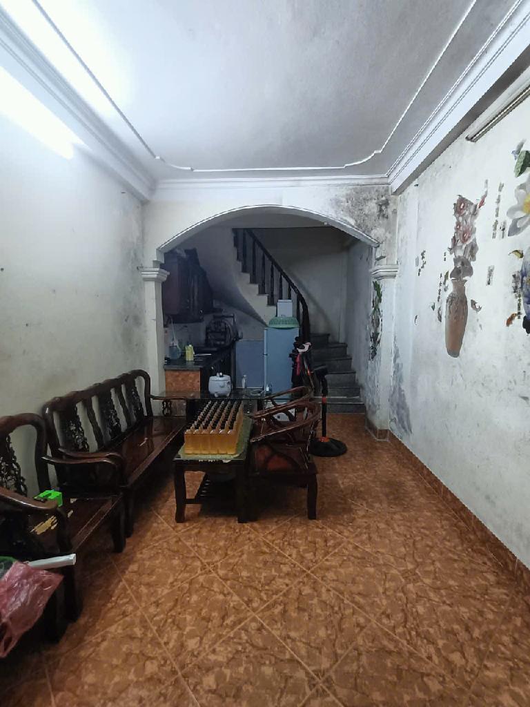 Bán nhà Quan Nhân - diện tích 129m2 3 tầng - Đầu tư - giá 25,8 tỷ