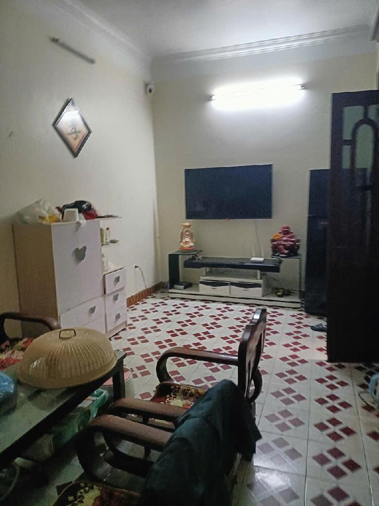 Bán nhà Quan Nhân - diện tích 129m2 3 tầng - Đầu tư - giá 25,8 tỷ