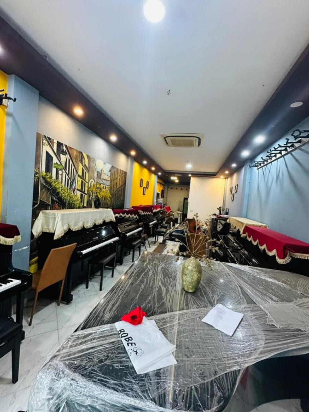 Bán nhà Hào Nam - diện tích 58m2 5 tầng - Mặt phố - giá 37,5 tỷ