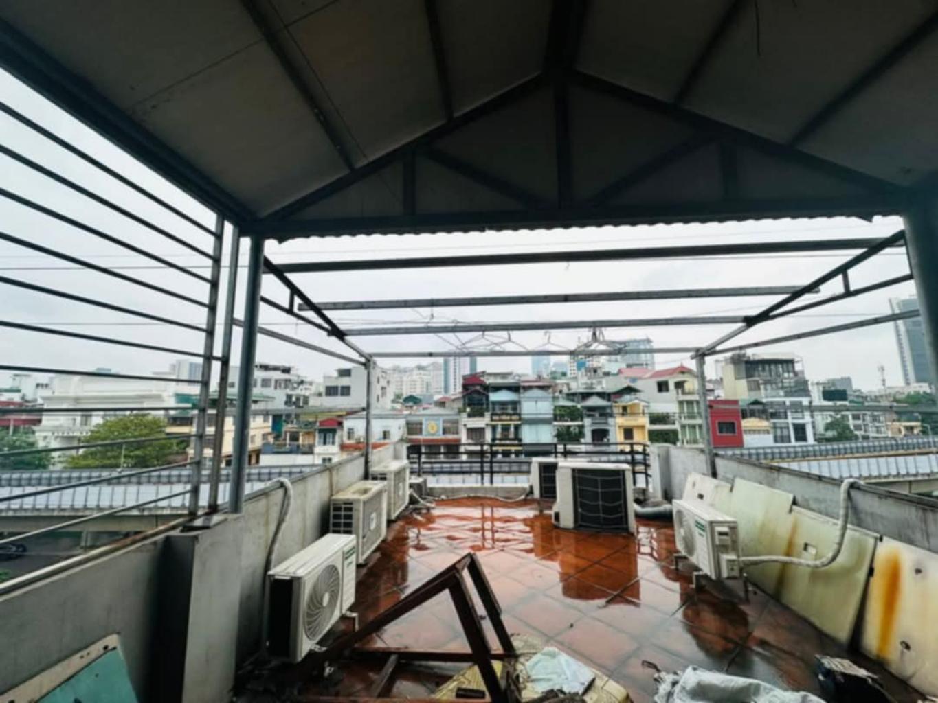 Bán nhà Hào Nam - diện tích 58m2 5 tầng - Mặt phố - giá 37,5 tỷ