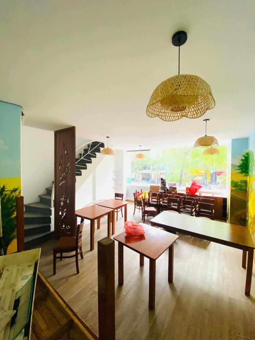 Bán nhà Xã Đàn - diện tích 38m2 6 tầng - Mặt tiền rộng - giá 27 tỷ