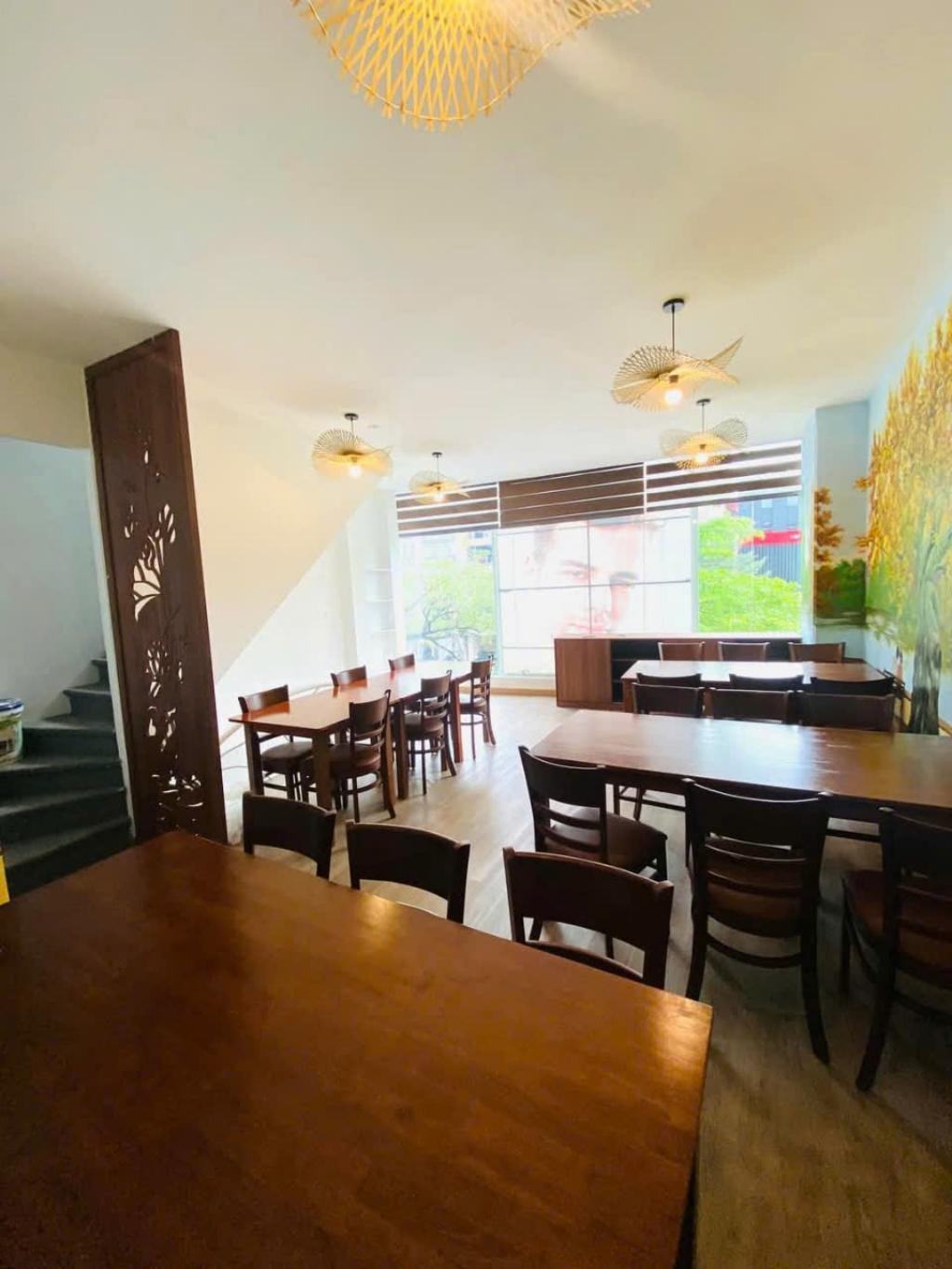 Bán nhà Xã Đàn - diện tích 38m2 6 tầng - Mặt tiền rộng - giá 27 tỷ