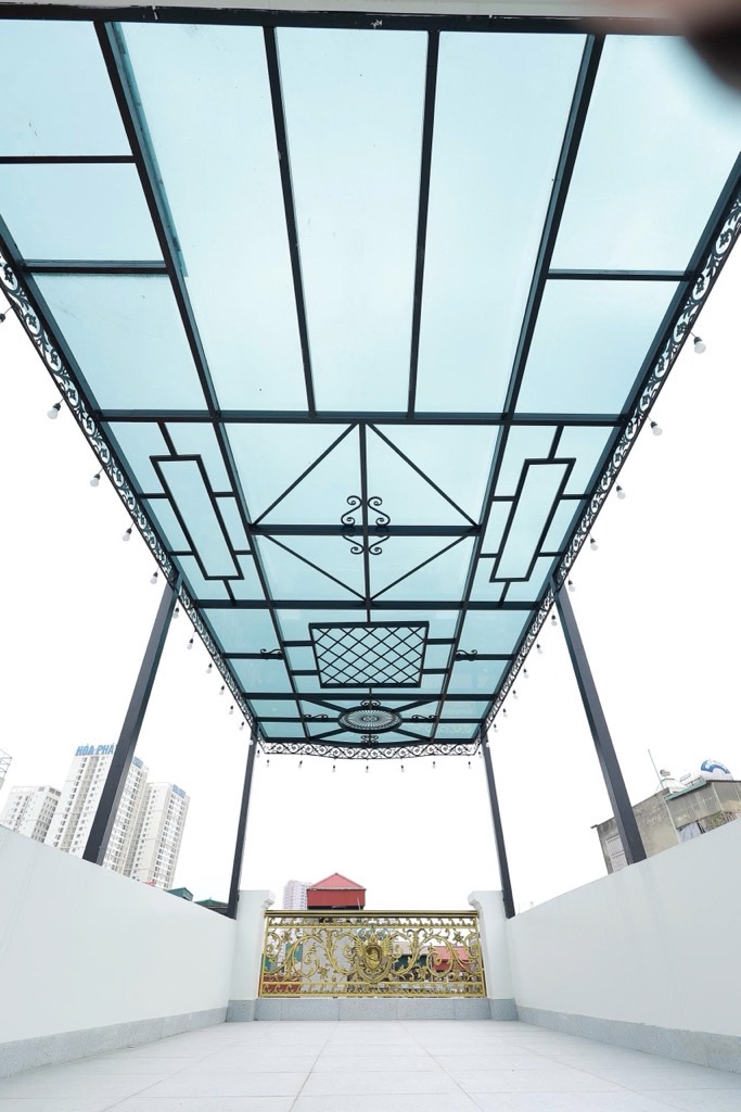 Bán nhà Giáp Bát - diện tích 51m2 6 tầng - Cực phẩm thang máy mặt phố kinh doanh - giá 22,9 tỷ