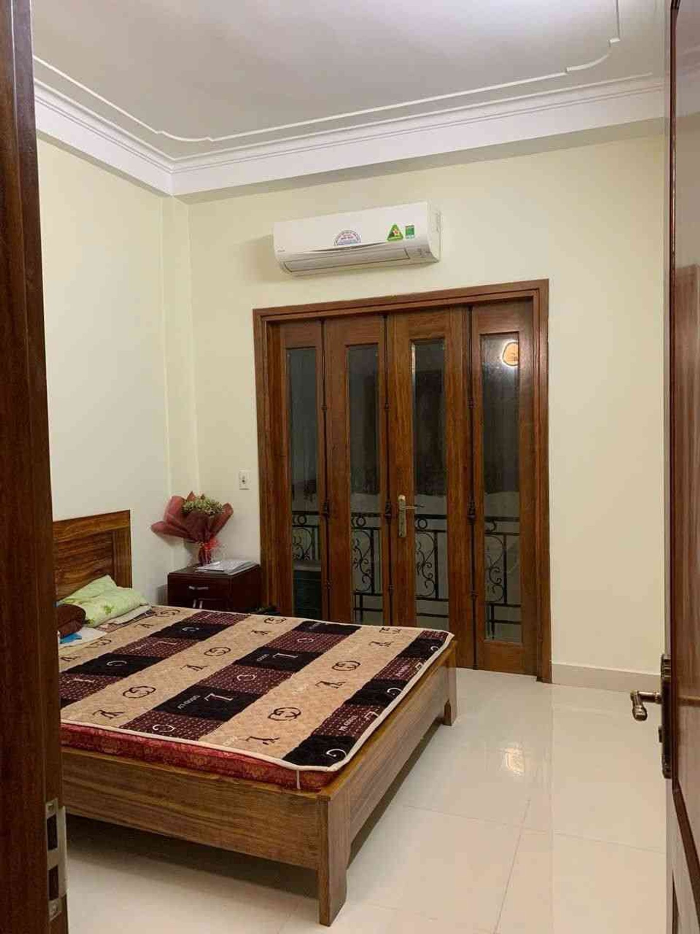 Bán nhà Kim Giang - diện tích 43m2 5 tầng - Nhà Dân mới đẹp long lanh - giá 12,8 tỷ