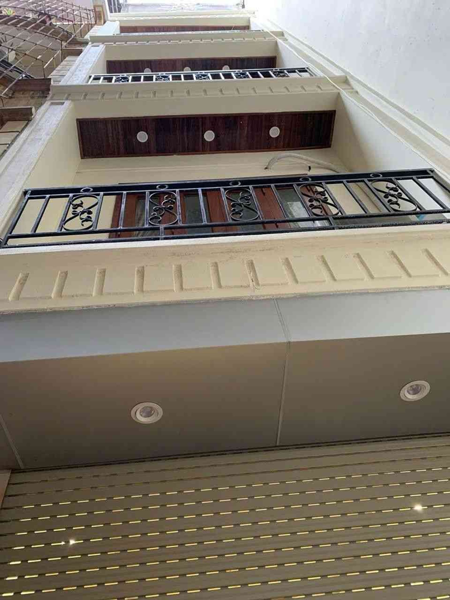 Bán nhà Kim Giang - diện tích 43m2 5 tầng - Nhà Dân mới đẹp long lanh - giá 12,8 tỷ