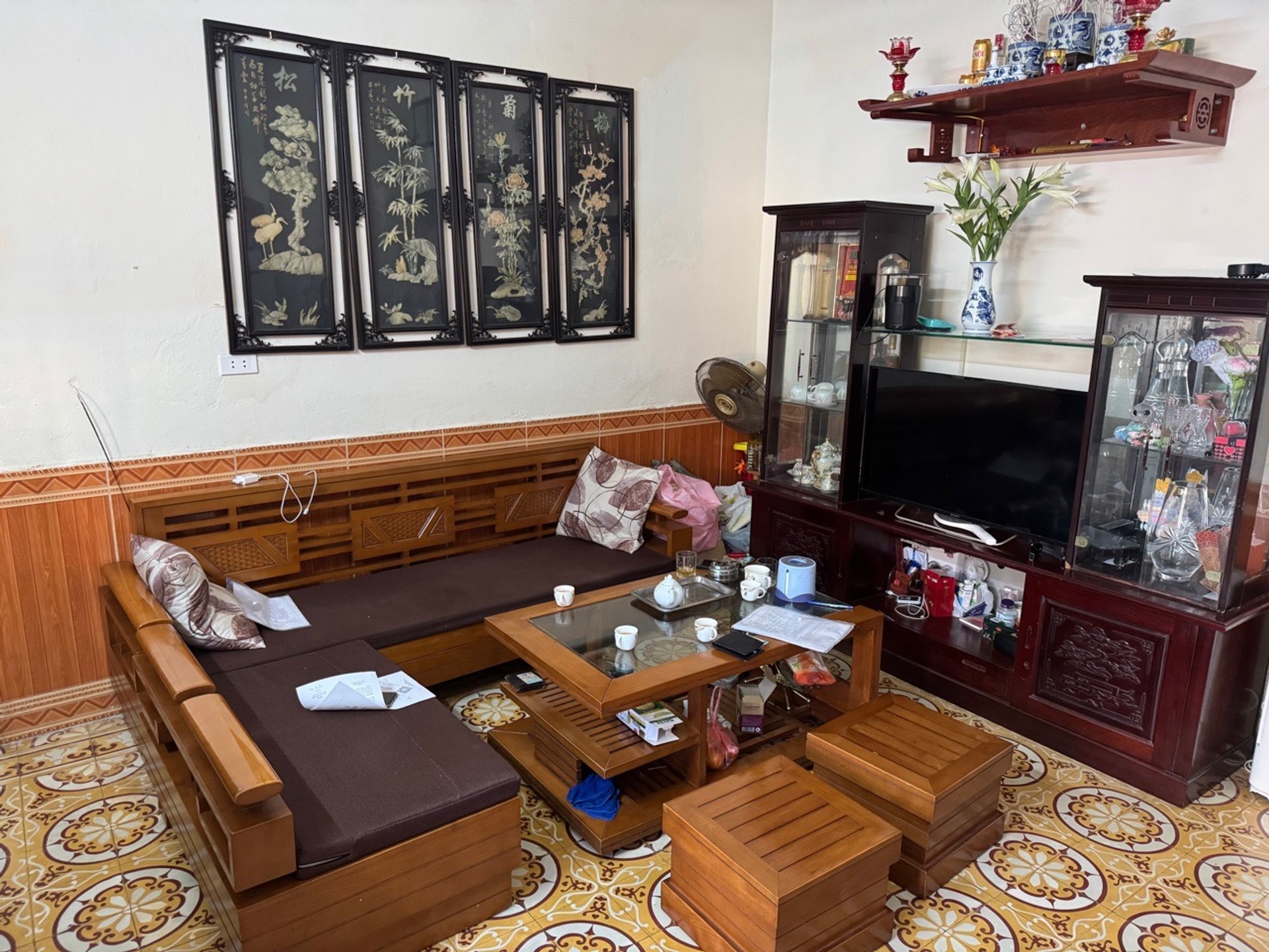 Bán nhà Nguyễn Trãi - diện tích 40m2 1 tầng - Căn hộ tầng 1 tập thể - giá 3,1 tỷ