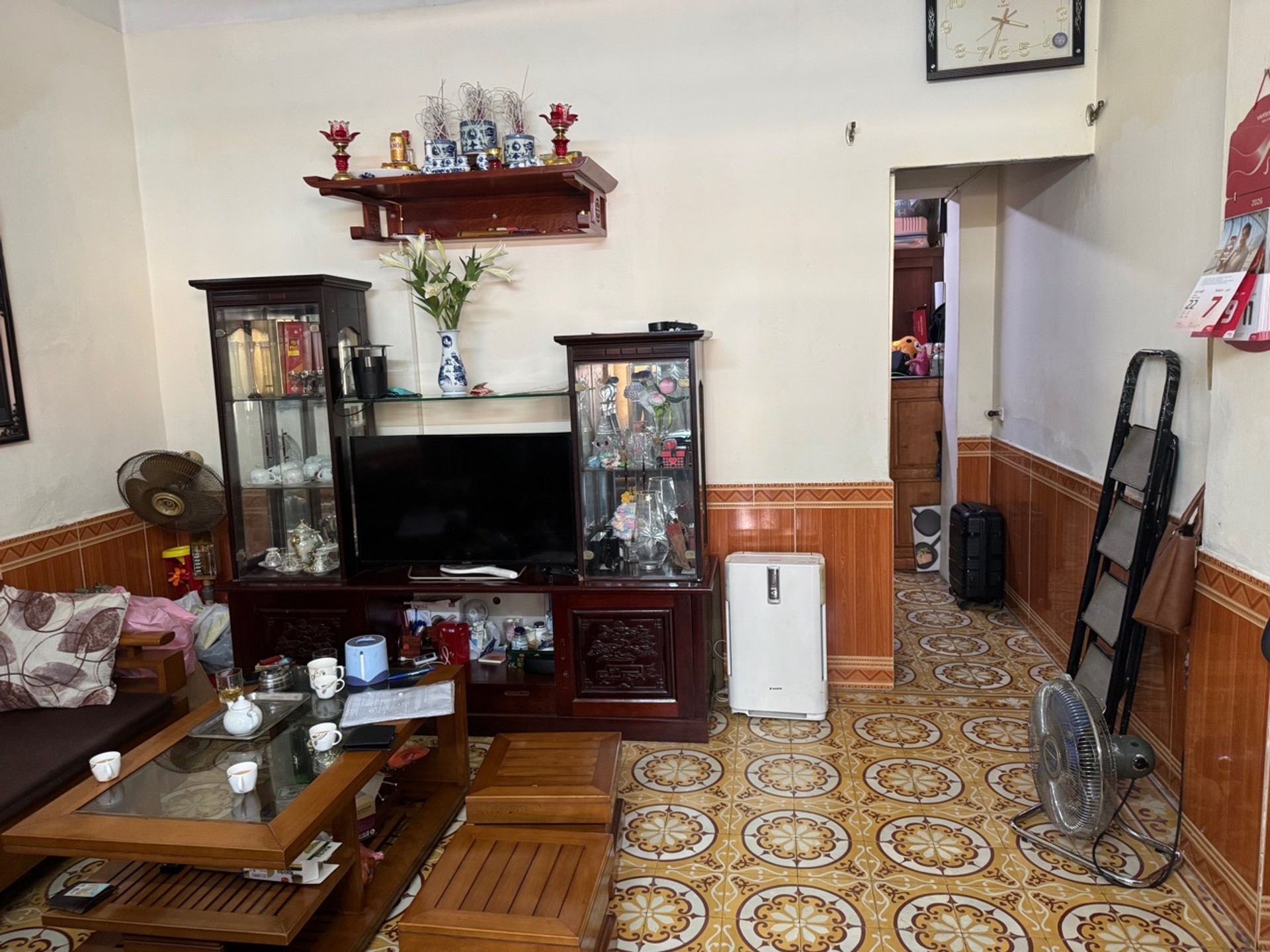 Bán nhà Nguyễn Trãi - diện tích 40m2 1 tầng - Căn hộ tầng 1 tập thể - giá 3,1 tỷ