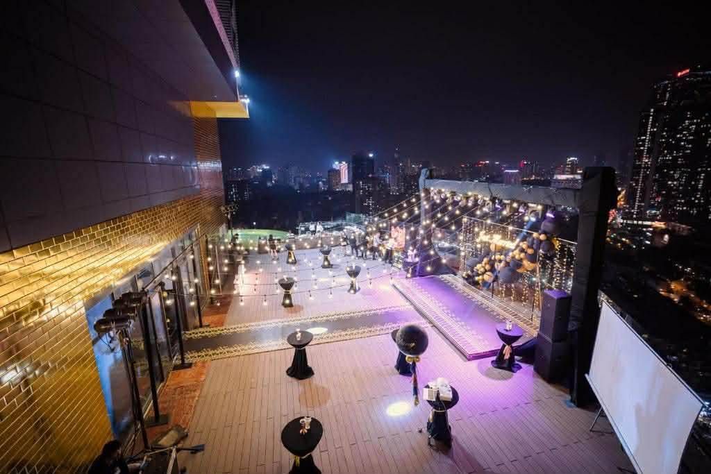 Bán nhà Giảng Võ - diện tích 2237m2 30 tầng - Lô góc 3 mặt thoáng - giá 5,5 tỷ