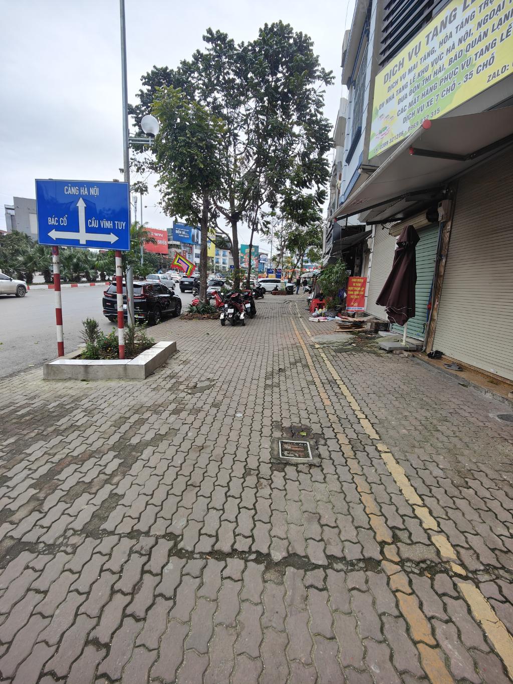 Bán nhà Trần Khát Chân - diện tích 105m2 1 tầng - Mặt phố lớn - giá 36 tỷ