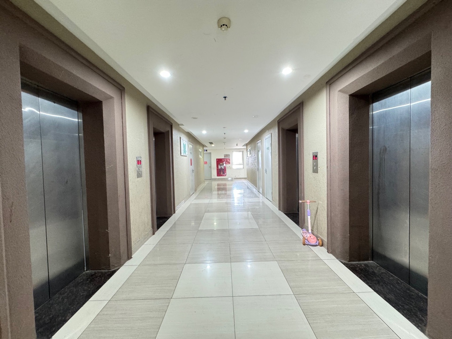 Bán nhà Khương Trung - diện tích 92m2 1 tầng - Căn hộ cao cấp - giá 8,9 tỷ