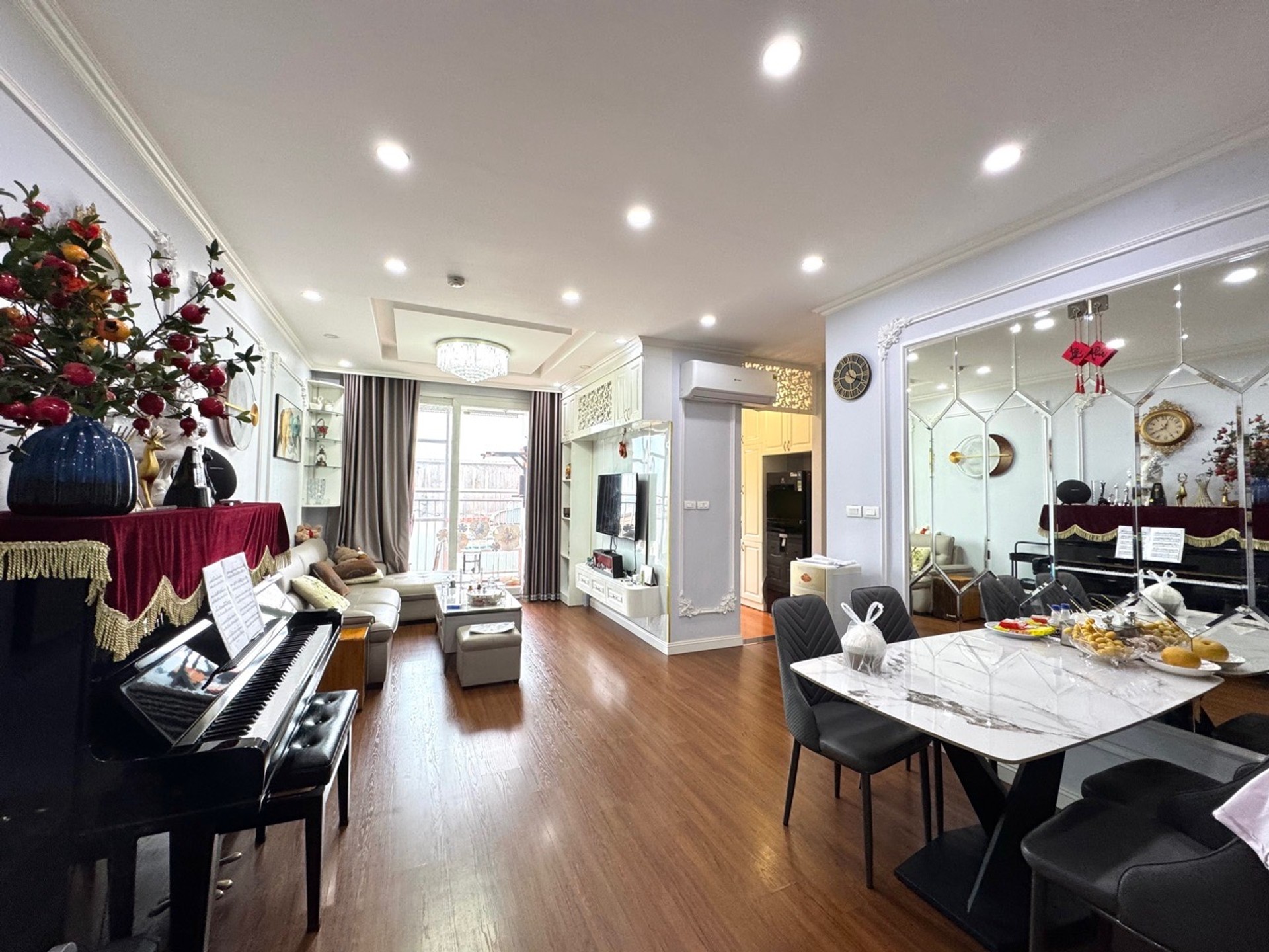 Bán nhà Khương Trung - diện tích 92m2 1 tầng - Căn hộ cao cấp - giá 8,9 tỷ