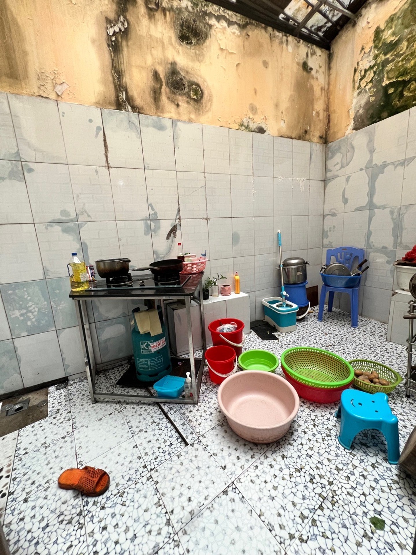 Bán nhà Kim Giang - diện tích 51m2 4 tầng - Ngõ thông, hai mặt thoáng - giá 14 tỷ