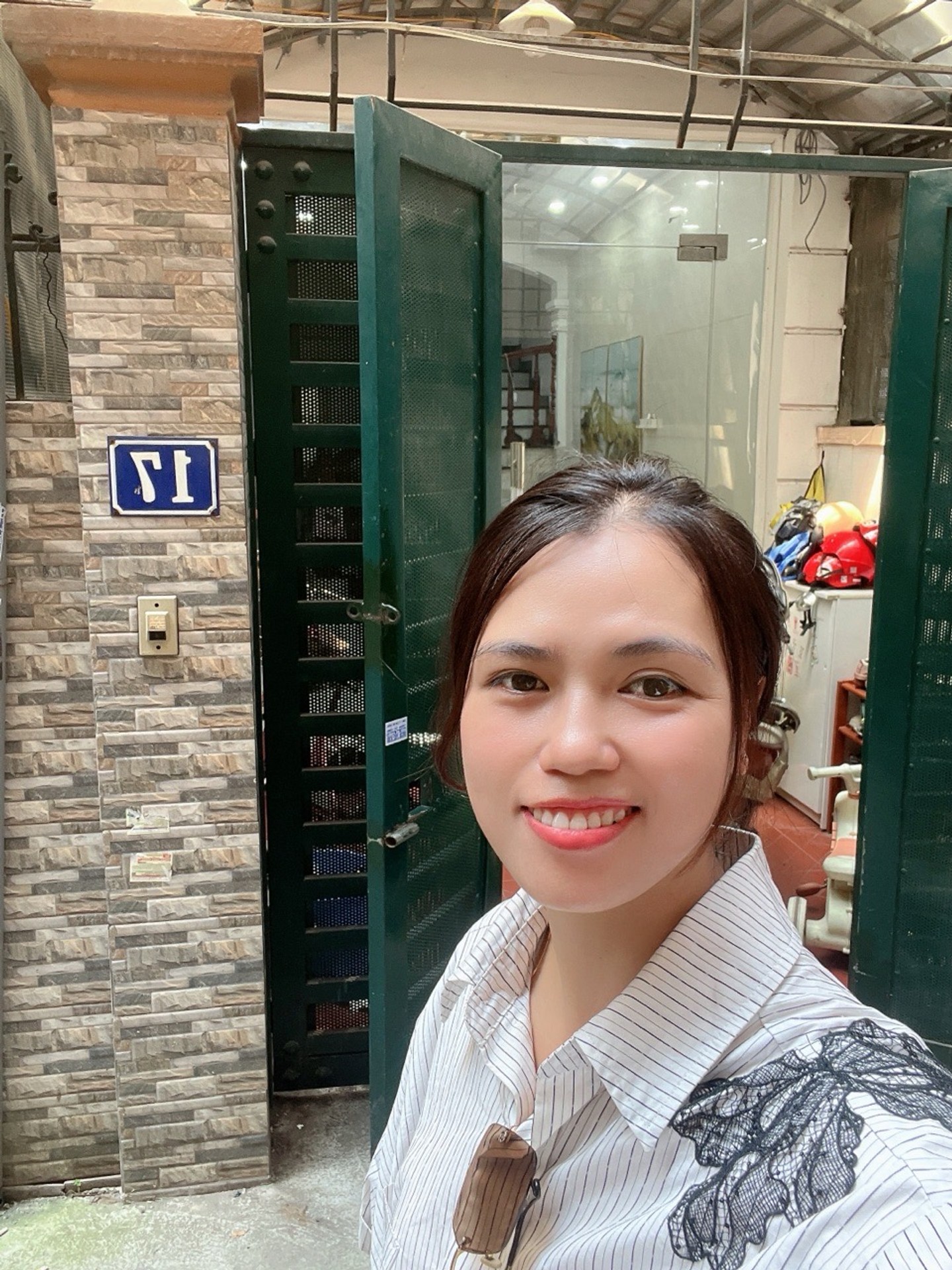 Bán nhà Kim Giang - diện tích 51m2 4 tầng - Ngõ thông, hai mặt thoáng - giá 14 tỷ