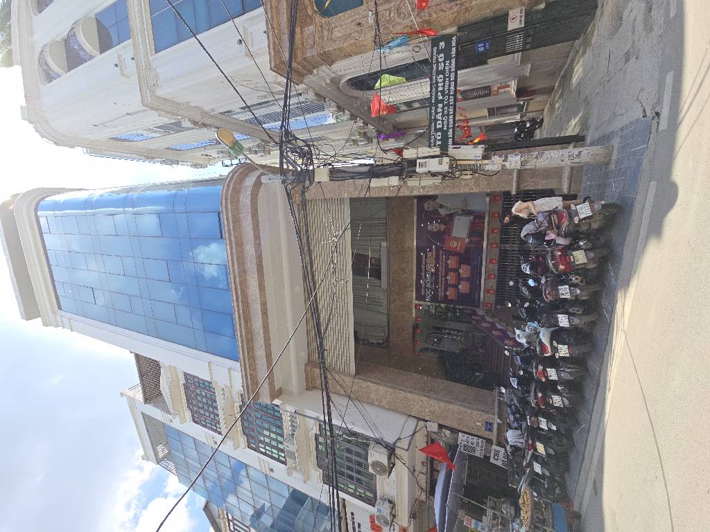 Bán nhà Tô Vĩnh Diện - diện tích 113m2 9 tầng - Mặt phố, lô góc - giá 70 tỷ