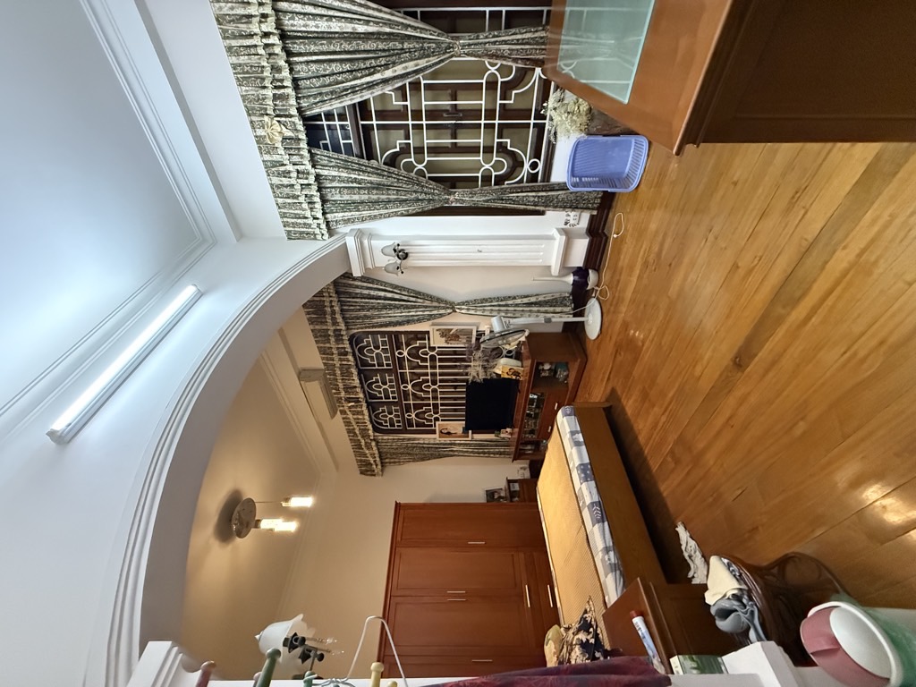 Bán nhà Vương Thừa Vũ - diện tích 310.9m2 2 tầng - Lô góc 3 mặt thoáng - giá 56 tỷ