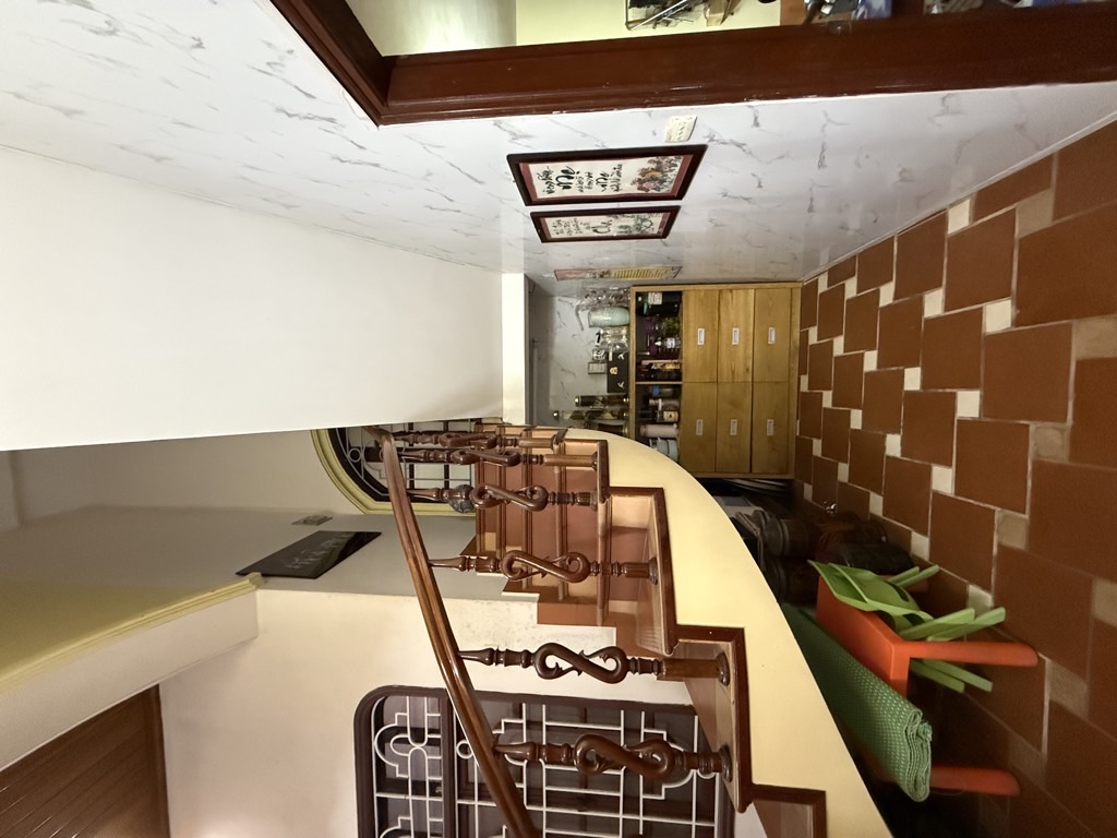 Bán nhà Vương Thừa Vũ - diện tích 310.9m2 2 tầng - Lô góc 3 mặt thoáng - giá 56 tỷ