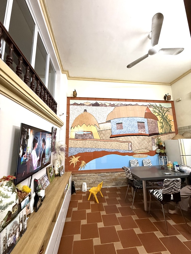 Bán nhà Vương Thừa Vũ - diện tích 310.9m2 2 tầng - Lô góc 3 mặt thoáng - giá 56 tỷ