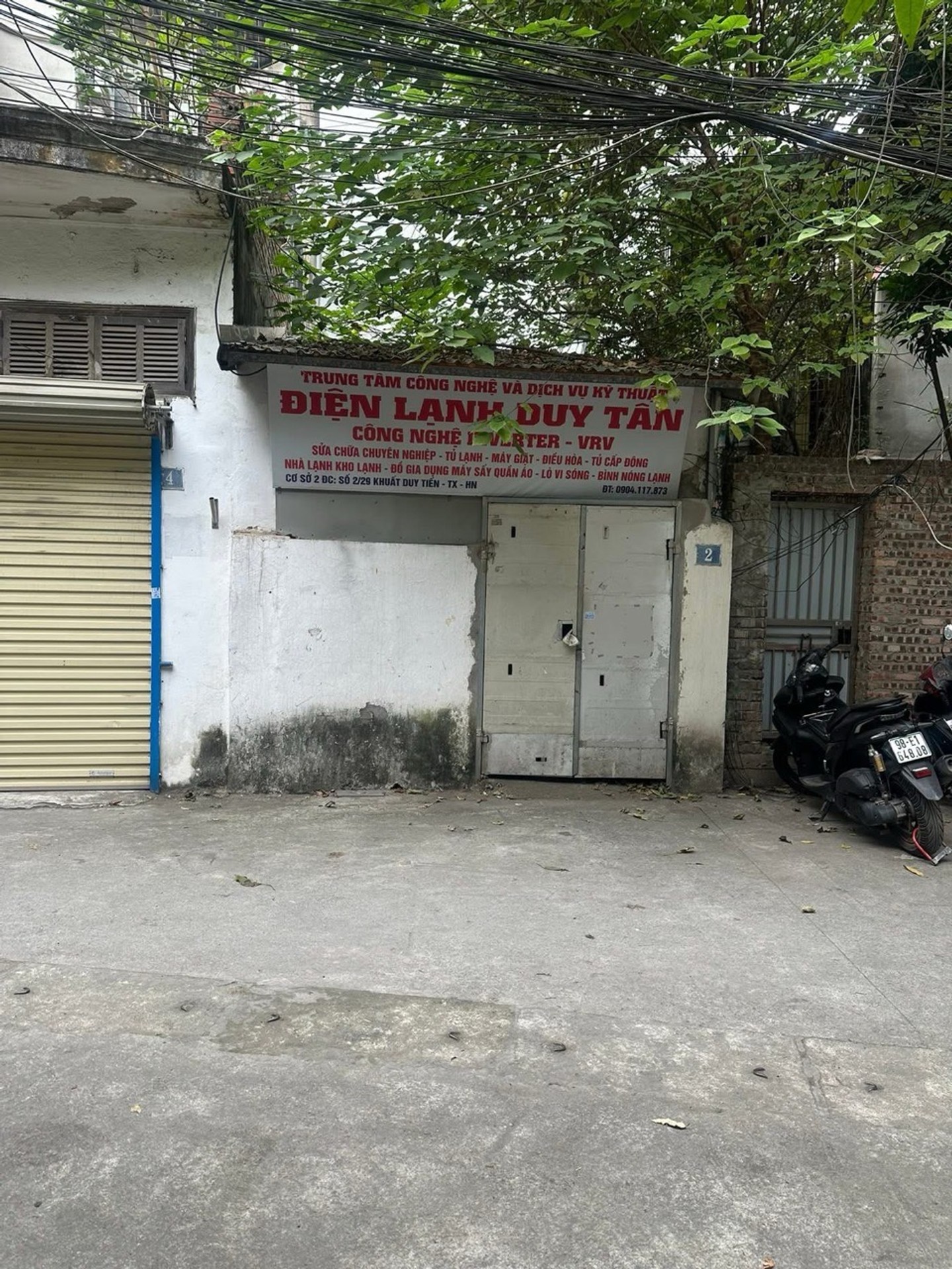 Bán nhà Khuất Duy Tiến - diện tích 40m2 1 tầng - Ngõ thông ô tô tránh đỗ - giá 12 tỷ