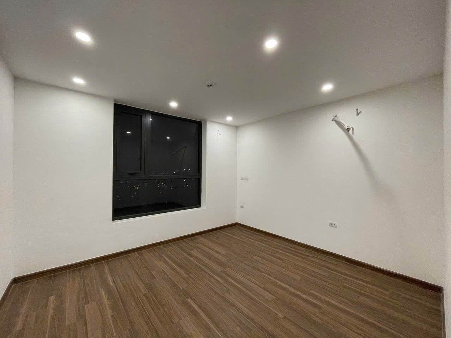 Bán nhà Toà CT3 X2 Đại Kim - diện tích 95m2 24 tầng - Căn hộ rộng đẹp - giá 7,95 tỷ