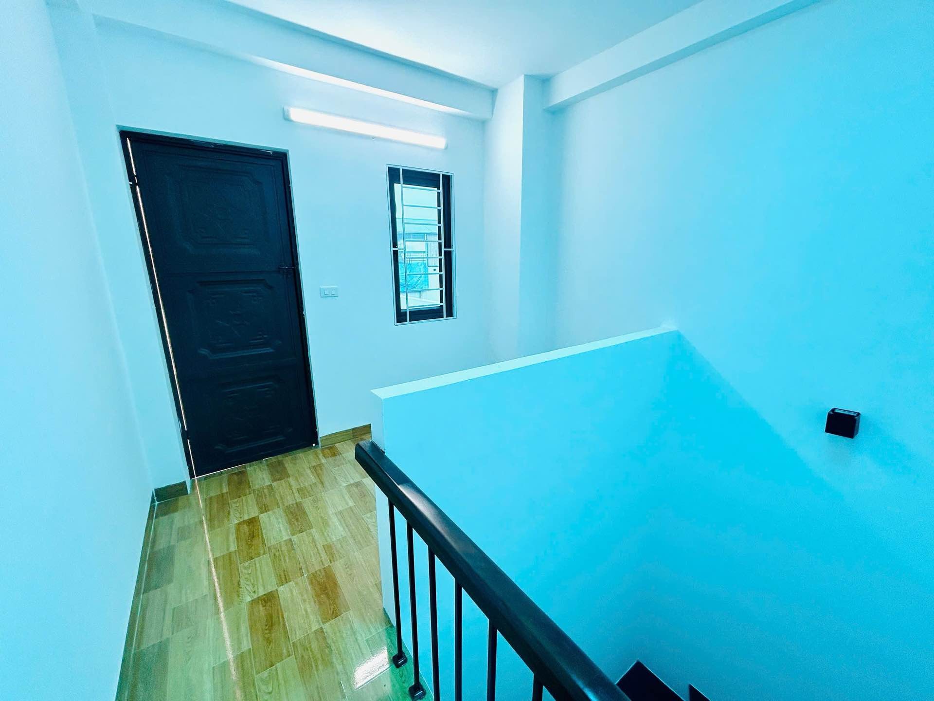 Bán nhà Trương Định - diện tích 28m2 5 tầng - Nhà đẹp hiếm có - giá 7,55 tỷ