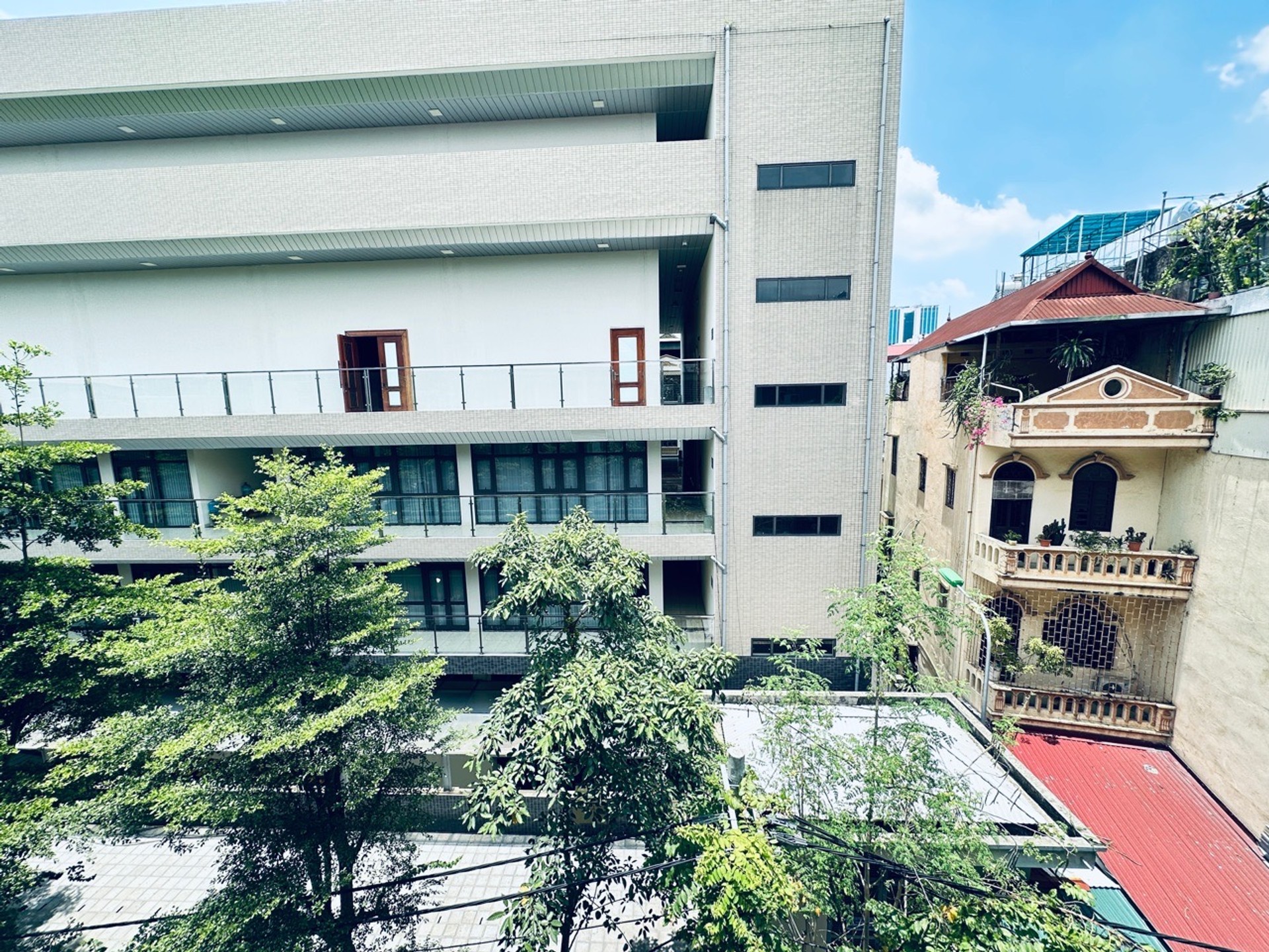 Bán nhà Bạch Mai - diện tích 39m2 4 tầng - Ô TÔ KINH DOANH SẦM UẤT - giá 17 tỷ