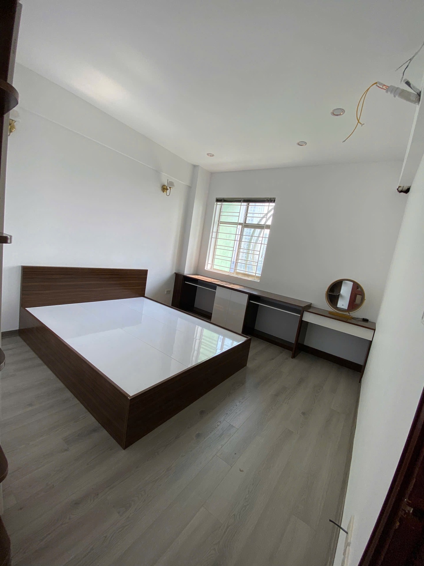 Bán nhà Hoàng Mai - diện tích 63m2 8 tầng - Chung cư thấp tầng - giá 4,75 tỷ