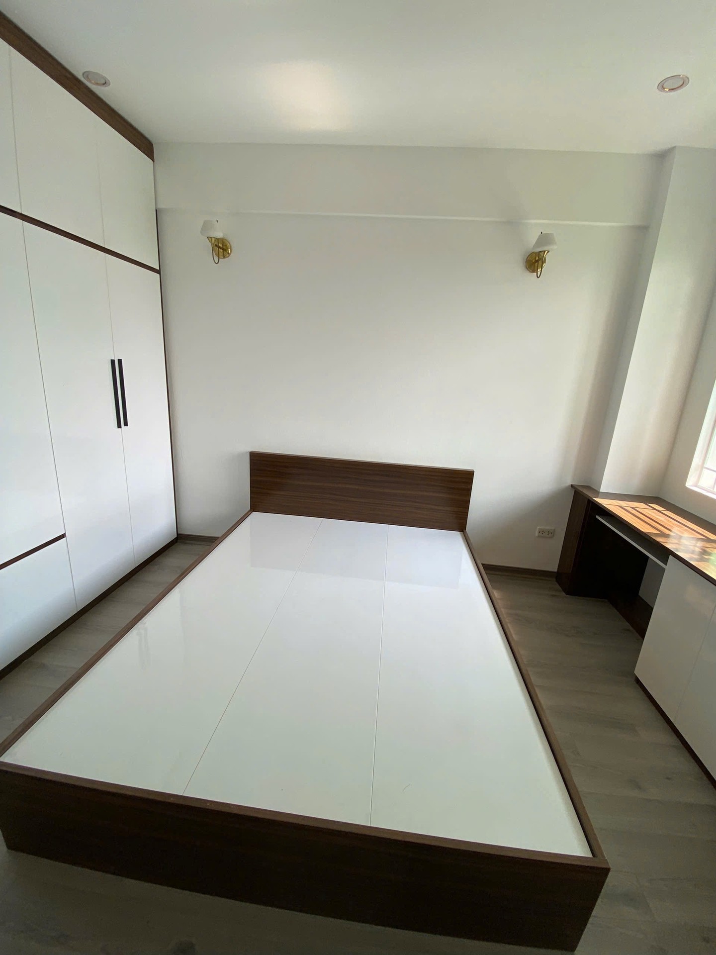 Bán nhà Hoàng Mai - diện tích 63m2 8 tầng - Chung cư thấp tầng - giá 4,75 tỷ