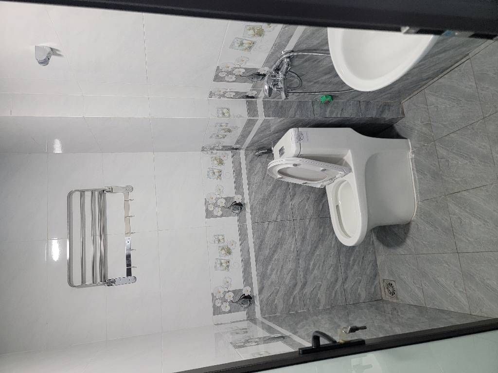 Bán nhà Thúy Lĩnh - diện tích 30m2 6 tầng - Ô TÔ ĐỖ CỔNG - giá 7,6 tỷ