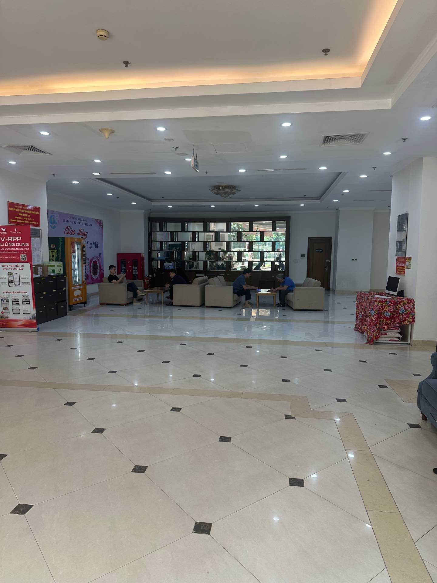 Bán nhà Hai Bà Trưng - diện tích 116m2 1 tầng - Căn góc, view hồ nhạc nước - giá 16,75 tỷ