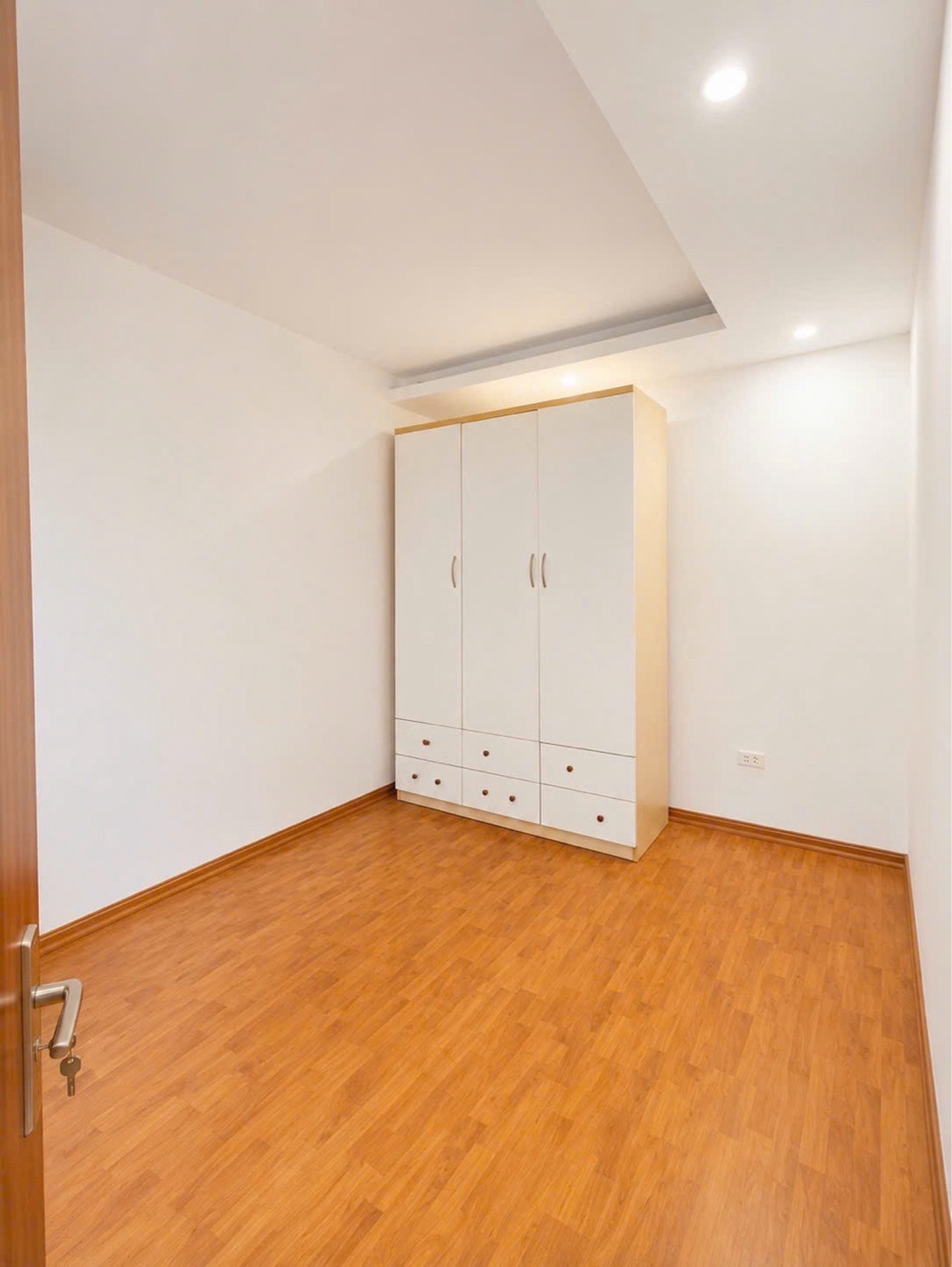 Bán căn hộ Kim Văn Kim Lũ - diện tích 68m2 1 tầng - SIÊU HIẾM - TẦNG ĐẸP - GIÁ HỢP LÝ - giá 4,9 tỷ