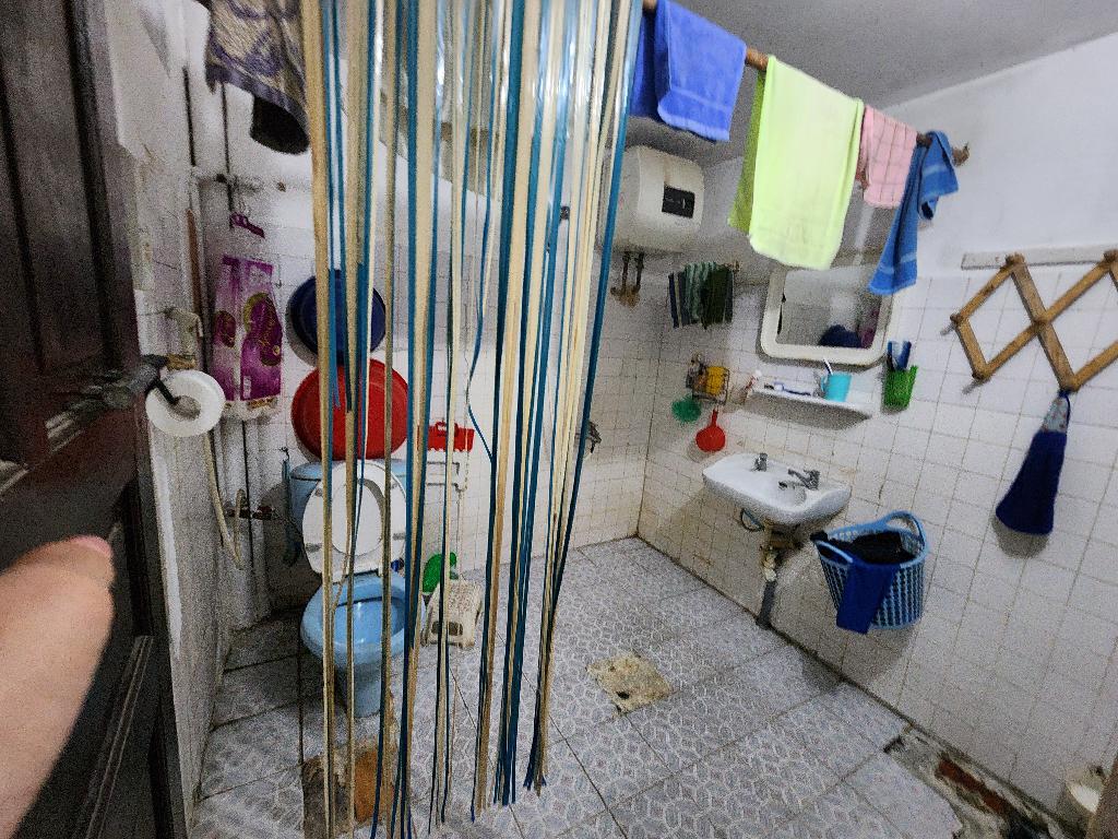 Bán nhà Hồng Hà - diện tích 170m2 3 tầng - Mặt ngõ thông - giá 35 tỷ