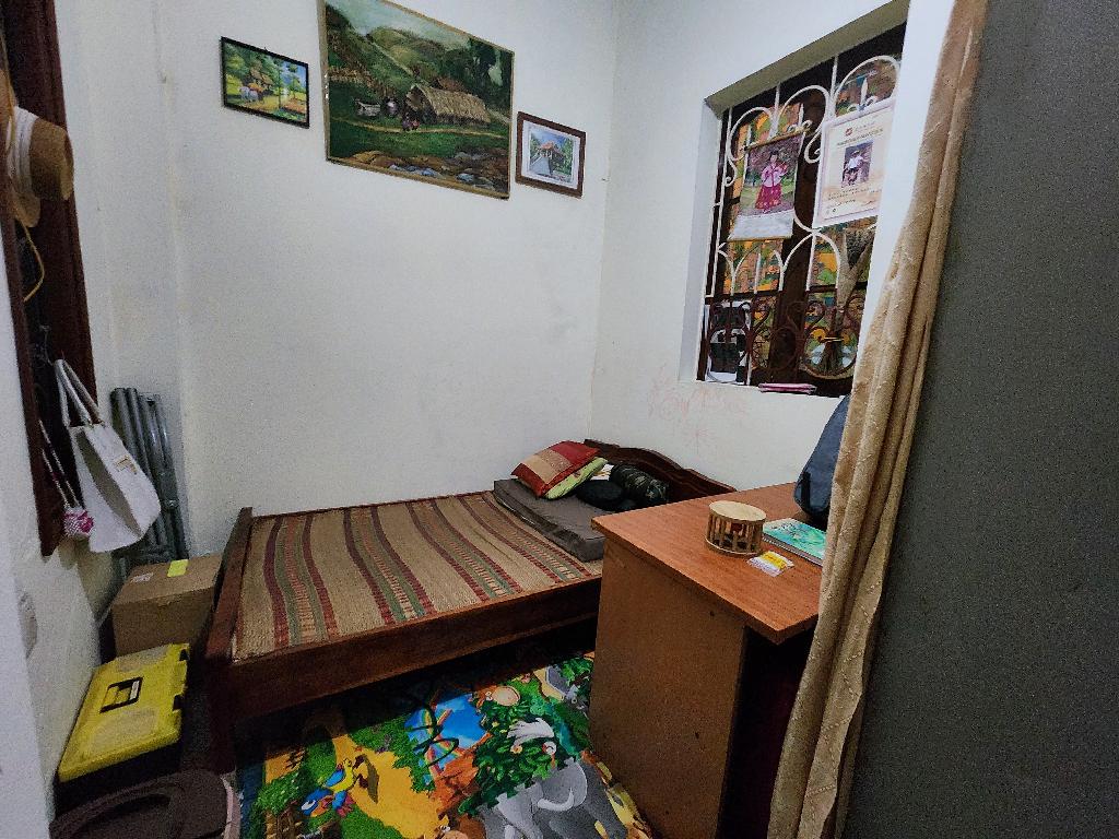 Bán nhà Hồng Hà - diện tích 170m2 3 tầng - Mặt ngõ thông - giá 35 tỷ