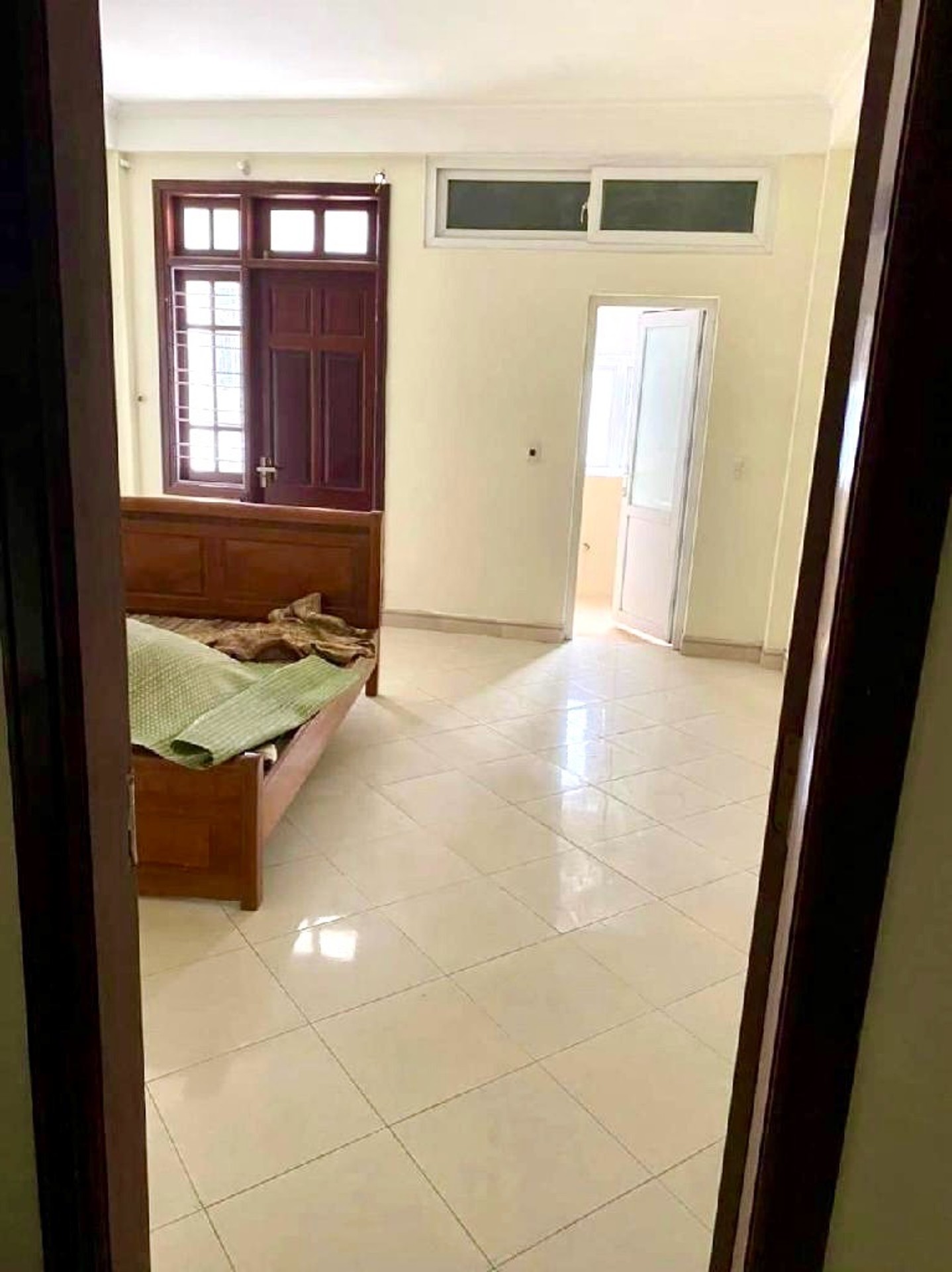 Bán nhà Giải Phóng - diện tích 63m2 6 tầng - Mặt ngõ to như phố - giá 30 tỷ