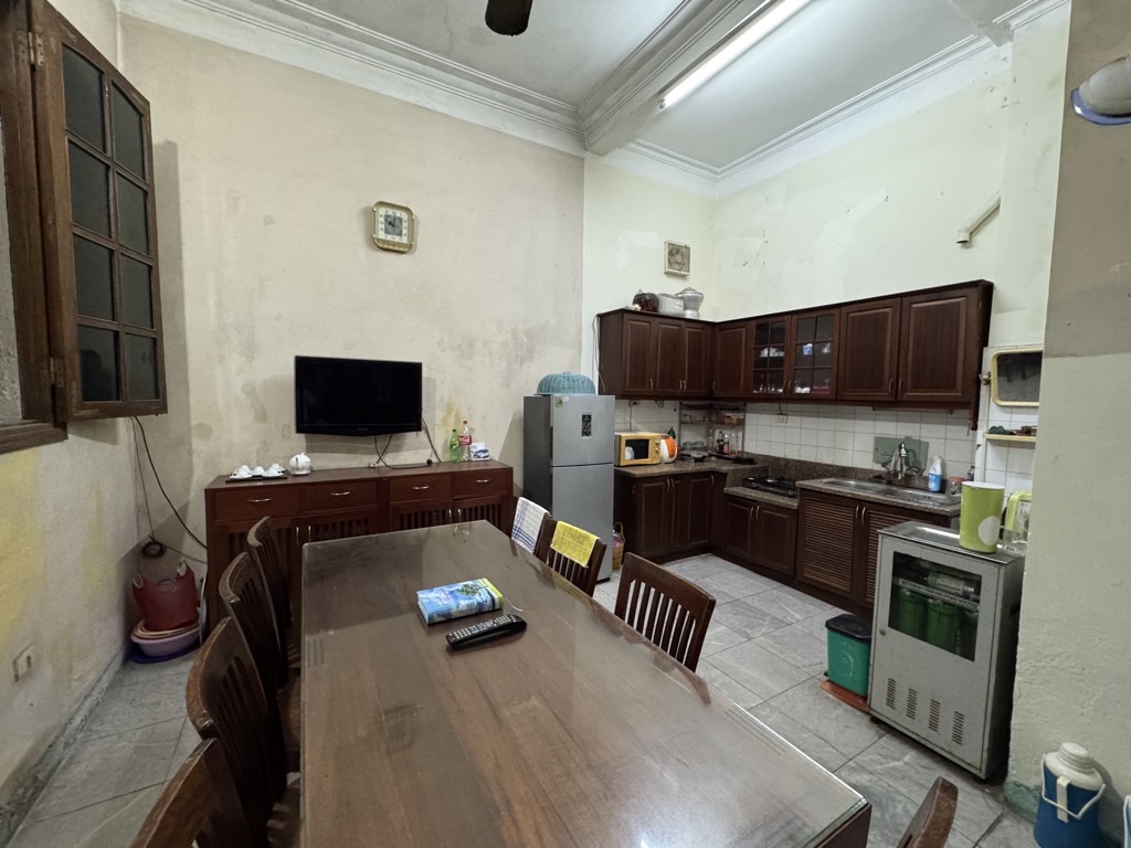 Bán nhà Nguyễn Đình Chiểu - diện tích 70m2 4 tầng - Lô góc 3 mặt thoáng - giá 44,8 tỷ