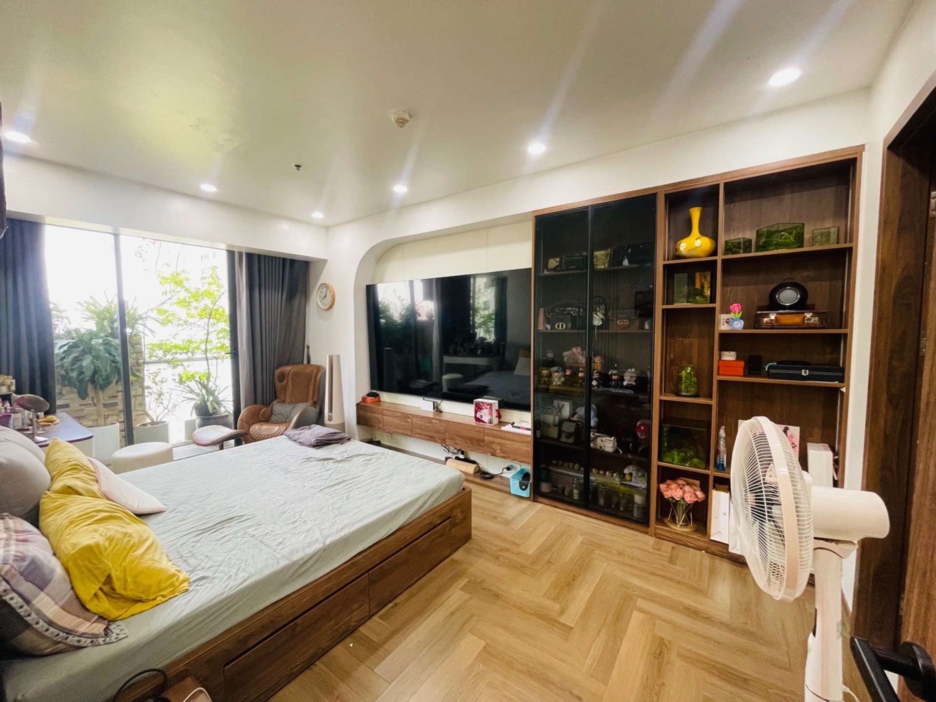 Bán nhà Linh Đàm - diện tích 108m2 1 tầng - Lô góc - giá 12,9 tỷ