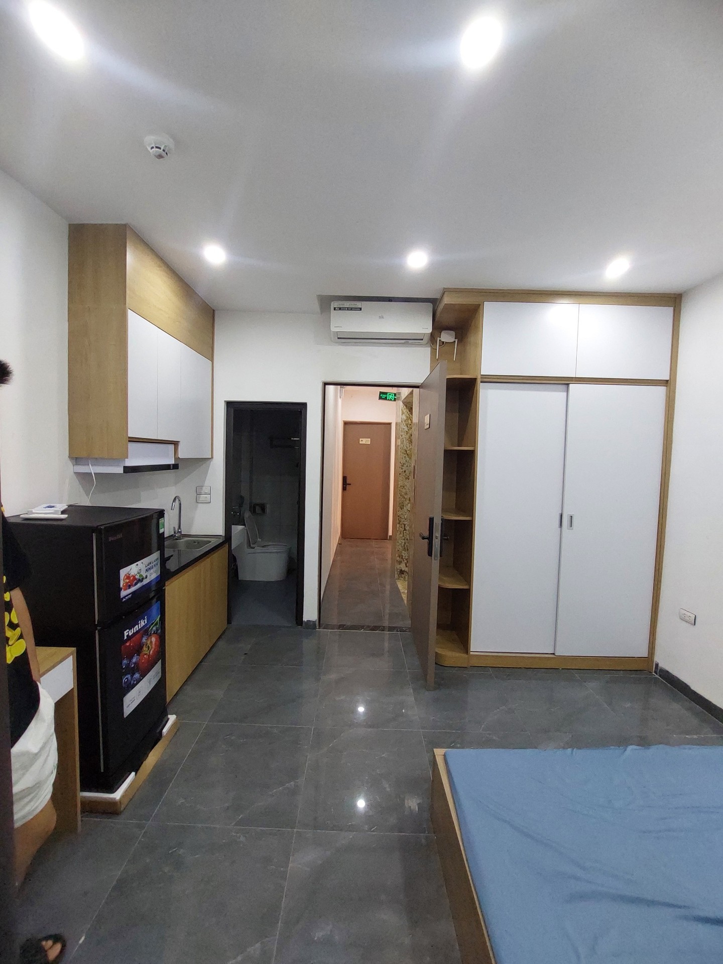 Bán nhà Giải Phóng - diện tích 46m2 6 tầng - Ô tô đỗ cửa - giá 15,3 tỷ