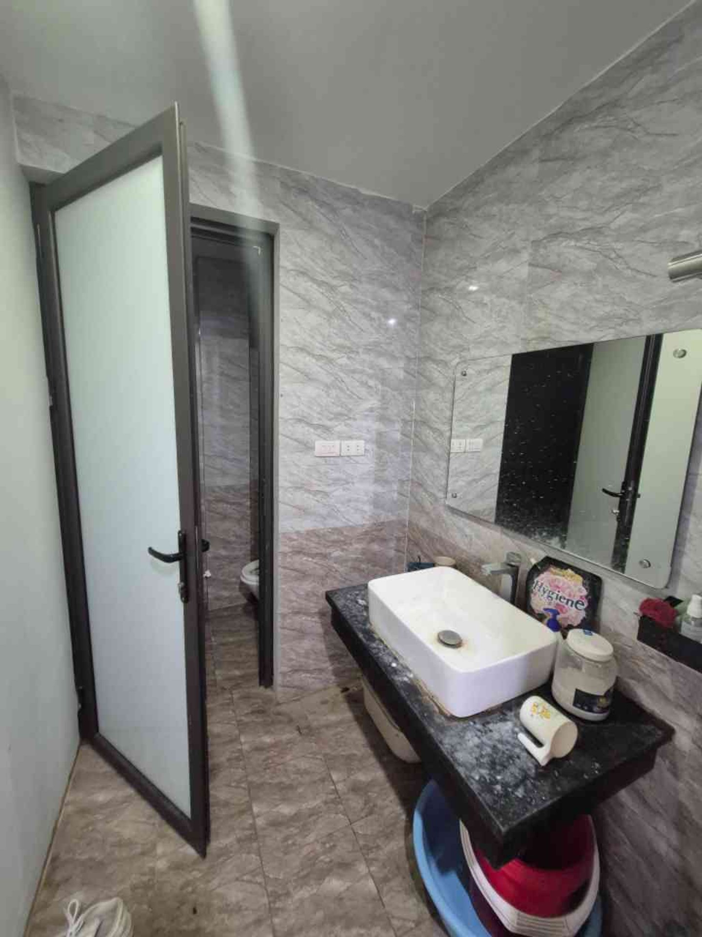 Bán nhà Tam Trinh - diện tích 66m2 5 tầng - thang máy xịn xò - giá 21 tỷ