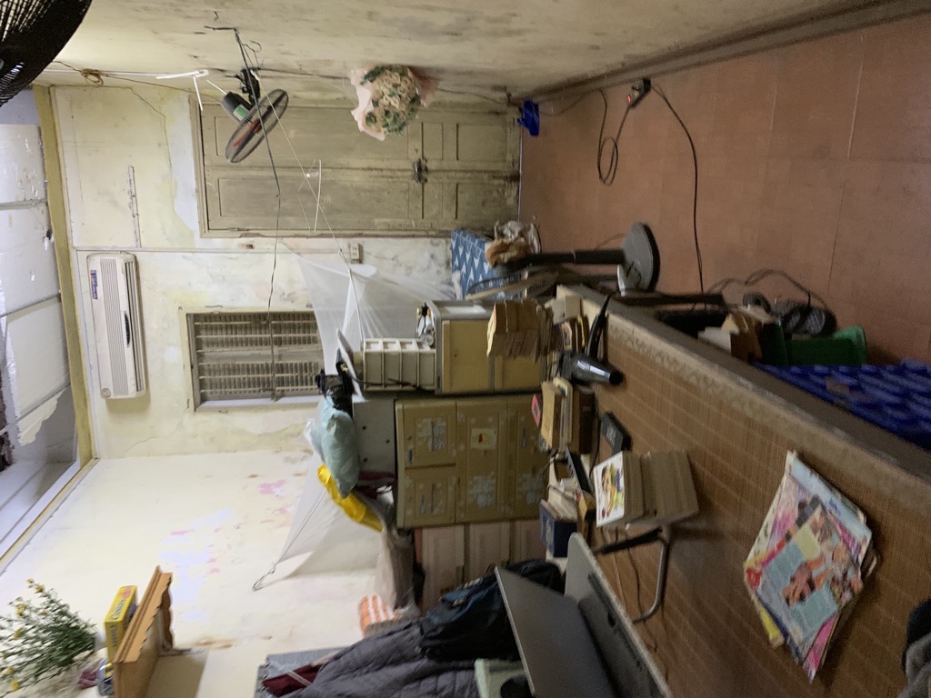 Bán nhà Nguyễn Khuyến - diện tích 186m2 2 tầng - ô tô tránh - giá 61 tỷ