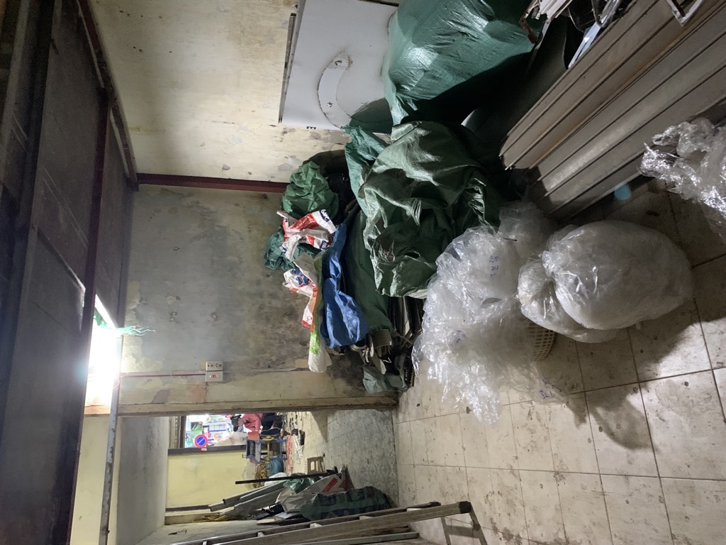 Bán nhà Nguyễn Khuyến - diện tích 186m2 2 tầng - ô tô tránh - giá 61 tỷ