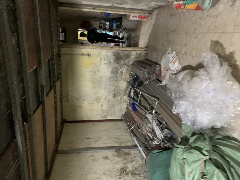 Bán nhà Nguyễn Khuyến - diện tích 186m2 2 tầng - ô tô tránh - giá 61 tỷ