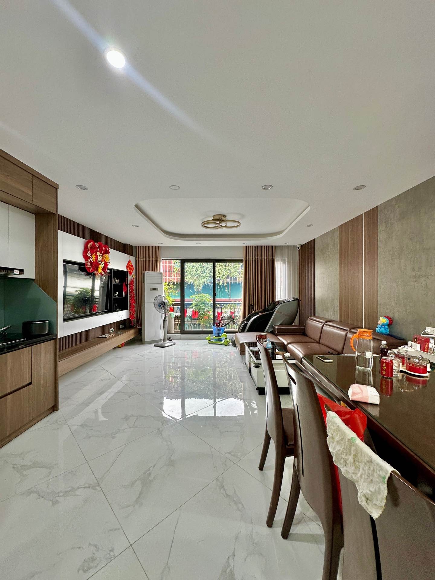 Bán nhà Đại La - diện tích 48m2 6 tầng - Ngõ ô tô tránh - giá 20 tỷ