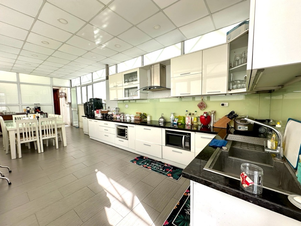 Bán nhà Bạch Mai - diện tích 112.2m2 7 tầng - SIÊU PHẨM MẶT PHỐ - giá 61 tỷ