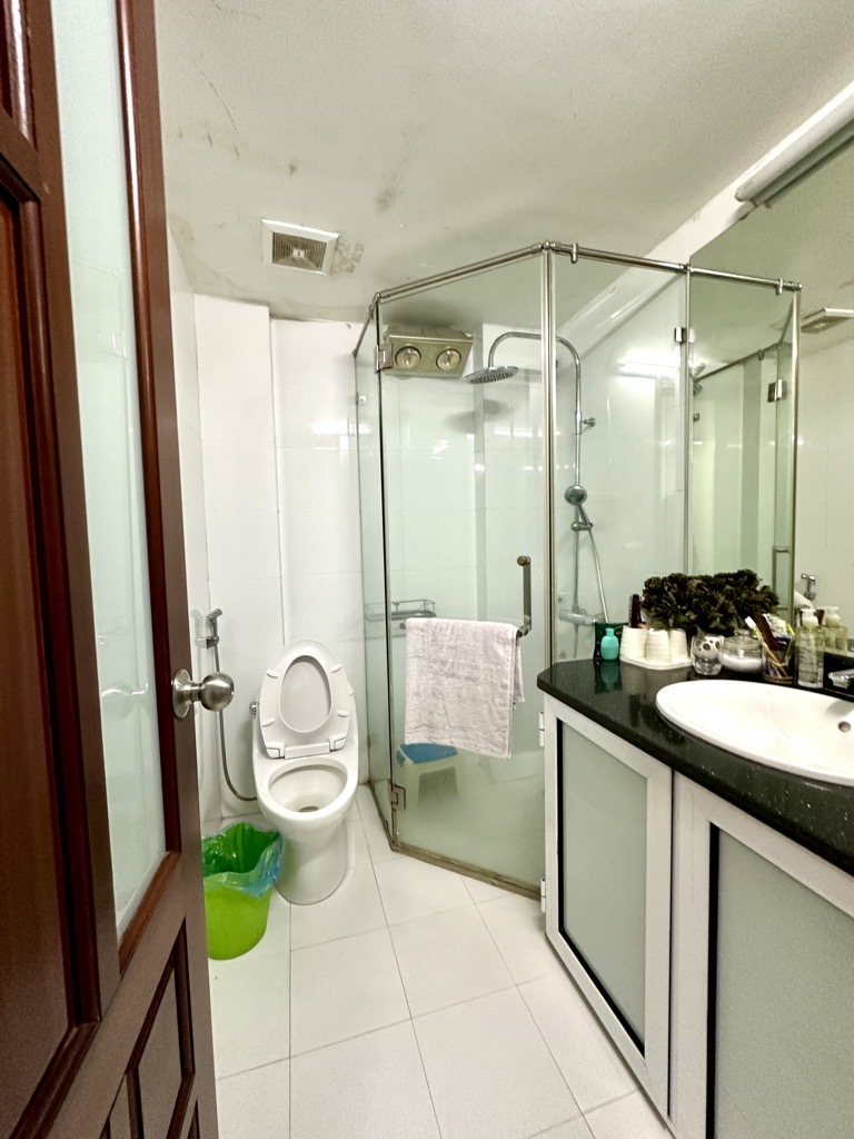 Bán nhà Bạch Mai - diện tích 112.2m2 7 tầng - SIÊU PHẨM MẶT PHỐ - giá 61 tỷ