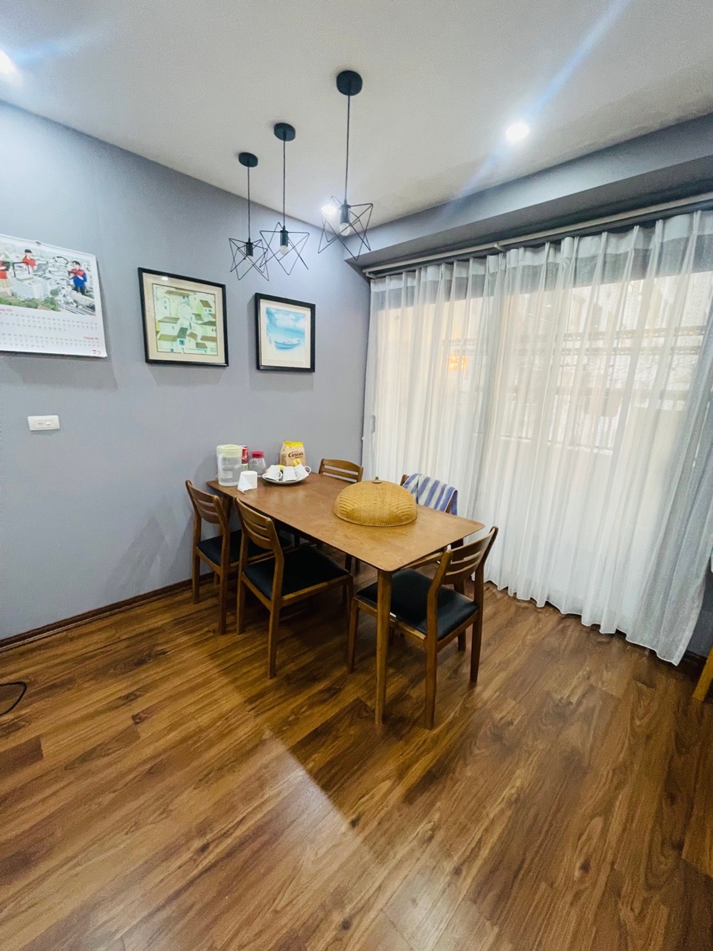 Bán nhà Linh Đàm - diện tích 76m2 1 tầng - Căn hộ đẹp view hồ - giá 4,35 tỷ