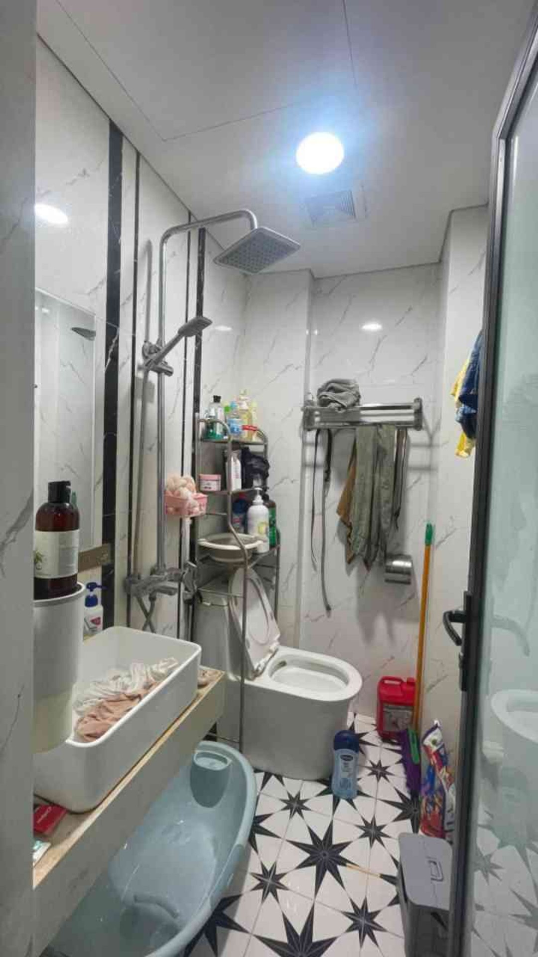 Bán nhà Hoàng Mai - diện tích 48m2 1 tầng - Ô tô đỗ - giá 2,1 tỷ