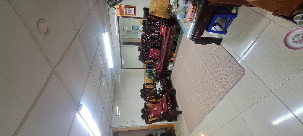 Bán nhà Vạn Kiếp - diện tích 126m2 3 tầng - nhà gồm một cửa hàng đang cho thuê - giá 30 tỷ