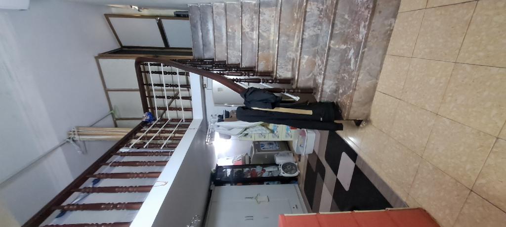 Bán nhà Vạn Kiếp - diện tích 126m2 3 tầng - nhà gồm một cửa hàng đang cho thuê - giá 30 tỷ