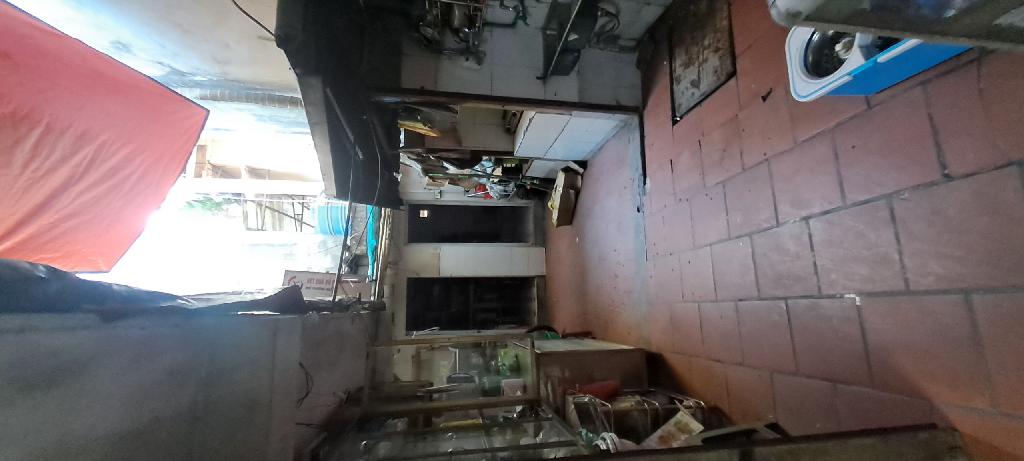 Bán nhà Vạn Kiếp - diện tích 126m2 3 tầng - nhà gồm một cửa hàng đang cho thuê - giá 30 tỷ