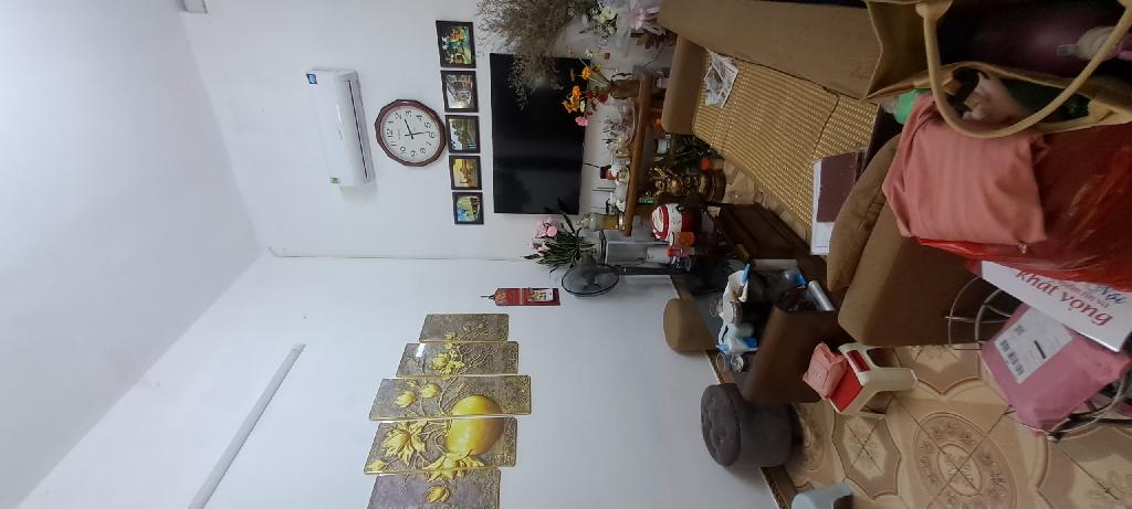 Bán nhà Vạn Kiếp - diện tích 126m2 3 tầng - nhà gồm một cửa hàng đang cho thuê - giá 30 tỷ