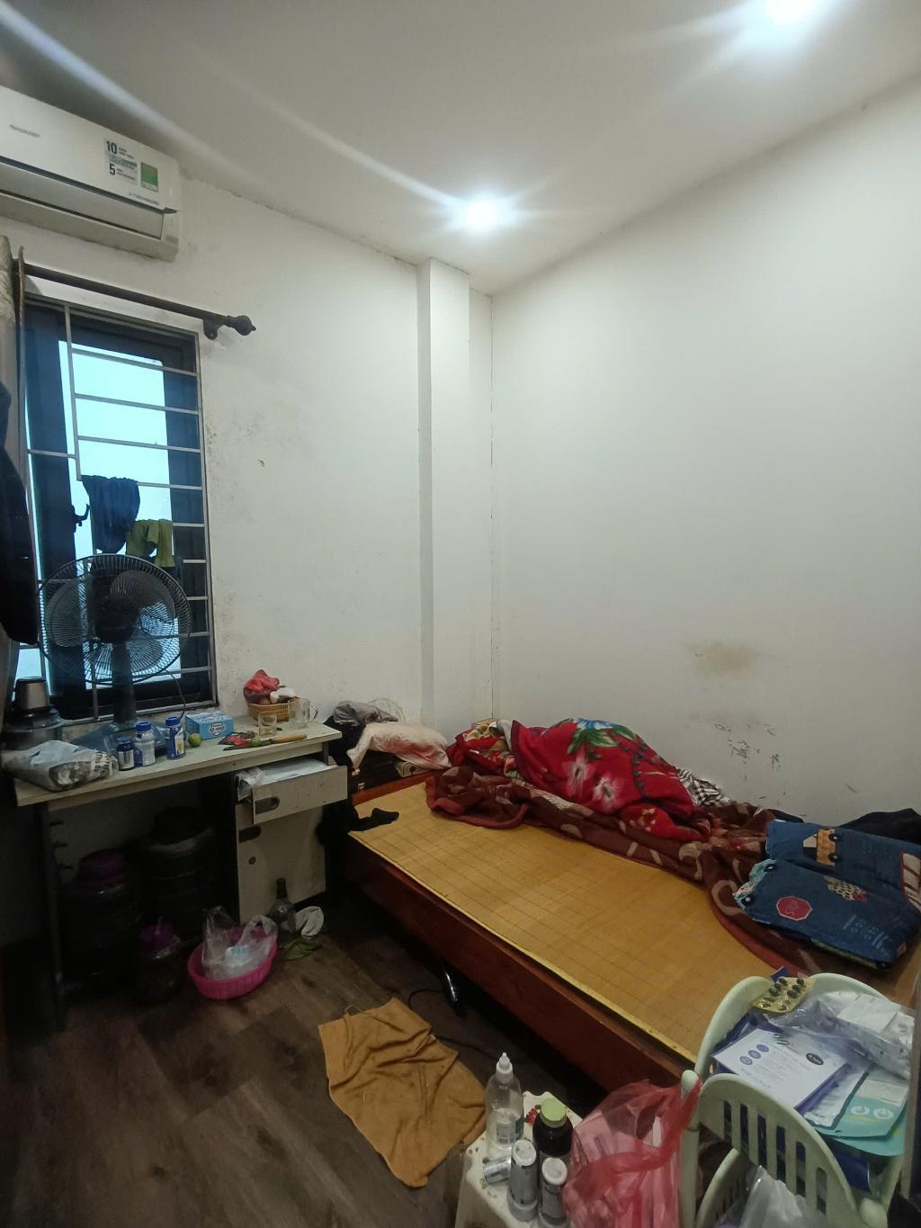 Bán nhà Đặng Tiến Đông - diện tích 73m2 3 tầng - Ô TÔ ĐỖ CỬA - giá 34,5 tỷ